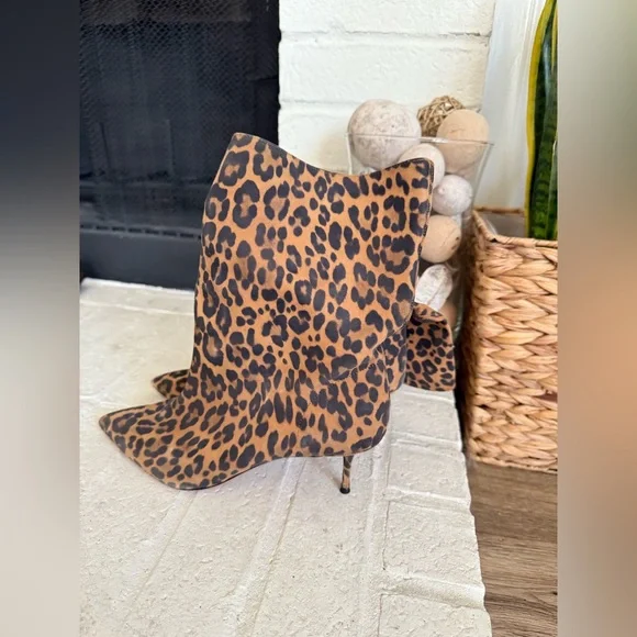 $999 Aquazzura Women Brown Suede Very Boogie 60 Ankle Boots Shoes EU 38 7.5 - Picture 3 of 9